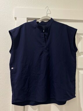 FIGS Rafaela Scrub Top